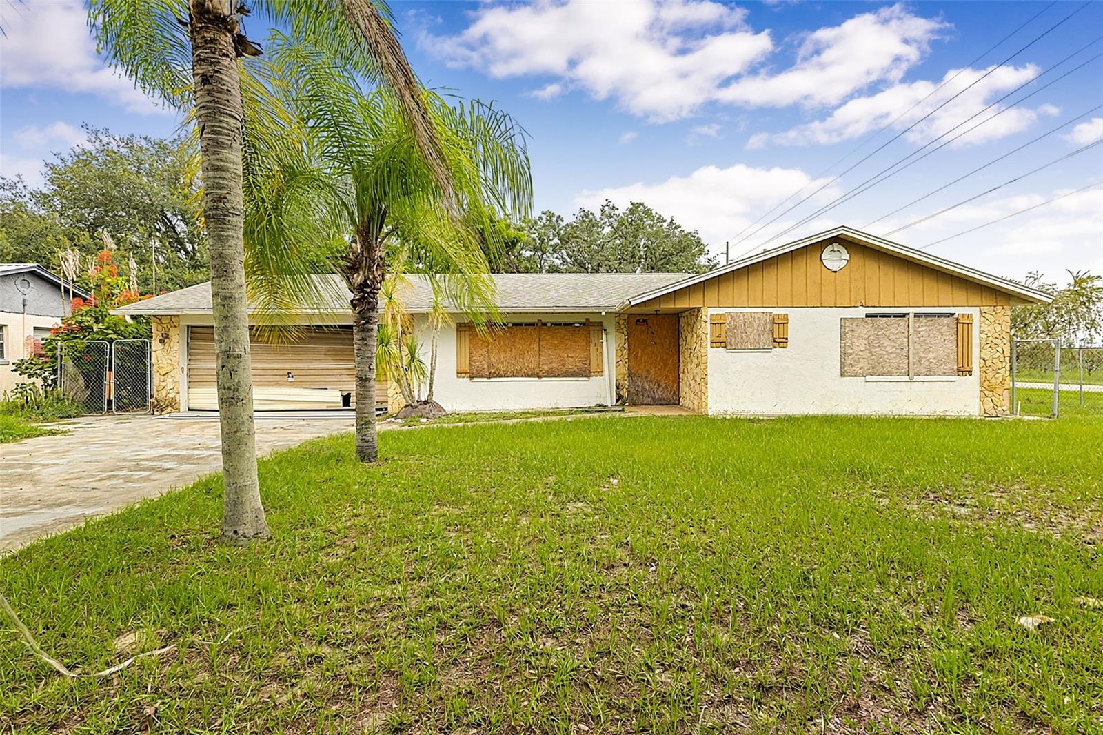 4830 Coco Palm, Sebring, FL 33870