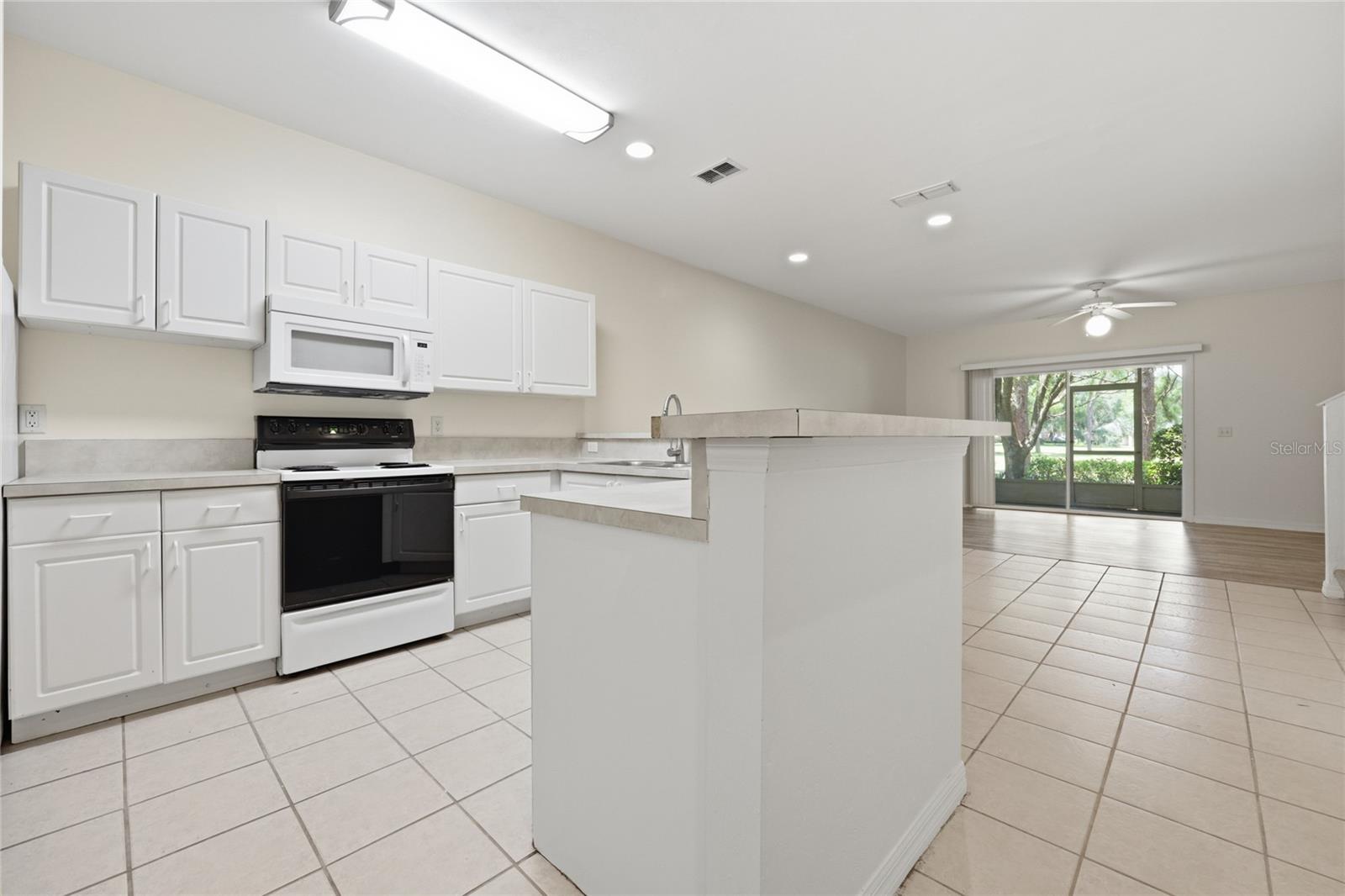 13200 Newberry Unit F-29, Newberry, FL 32669