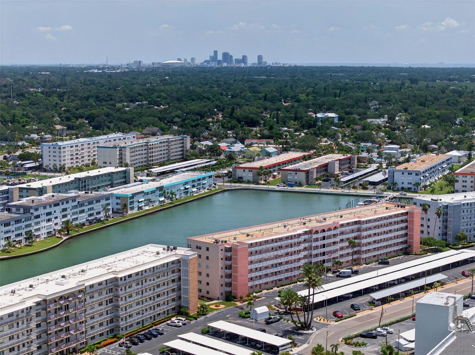 6025 Shore Unit 602, Gulfport, FL 33707