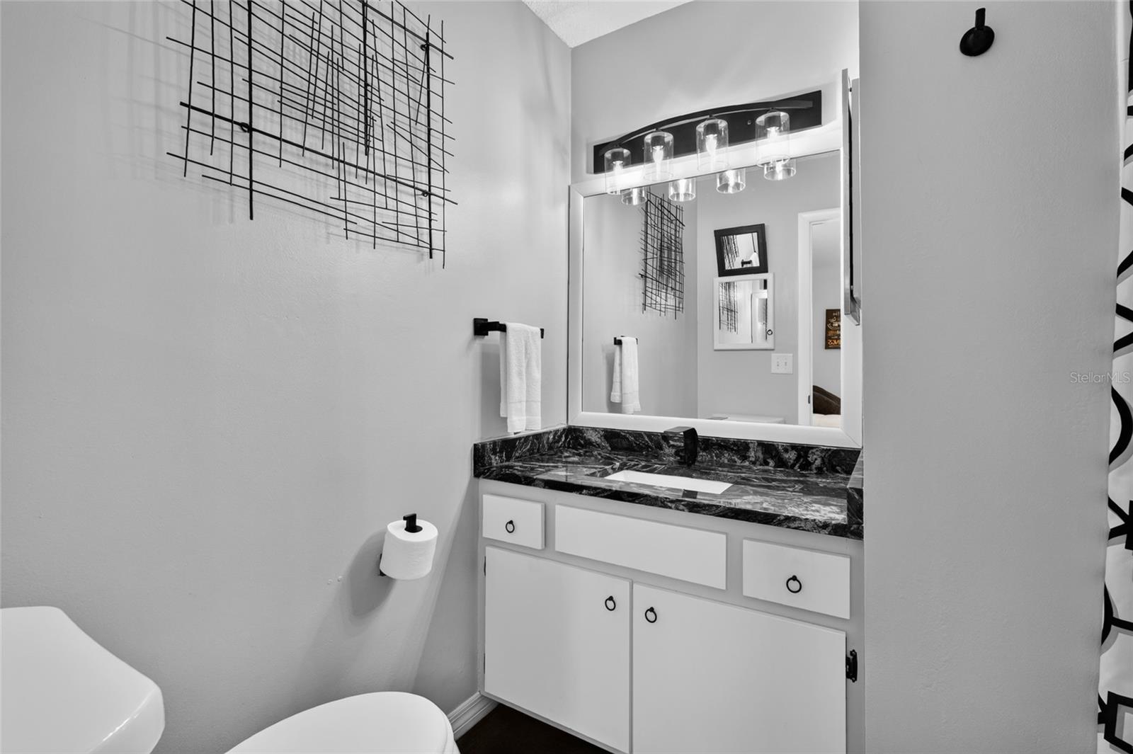 4549 Tippecanoe Unit 20, Sarasota, FL 34233