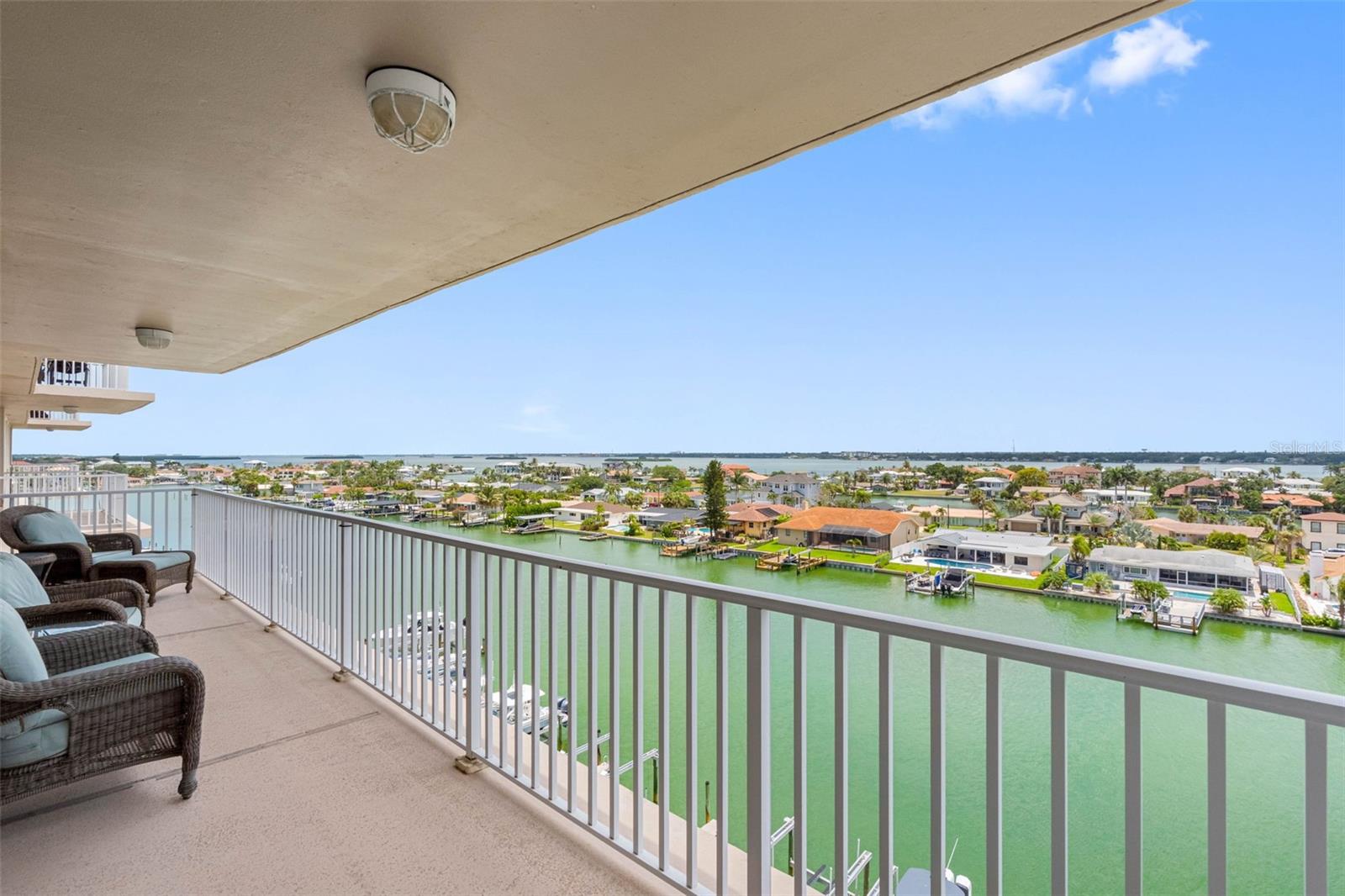 223 Island Unit 7f, Clearwater Beach, FL 33767
