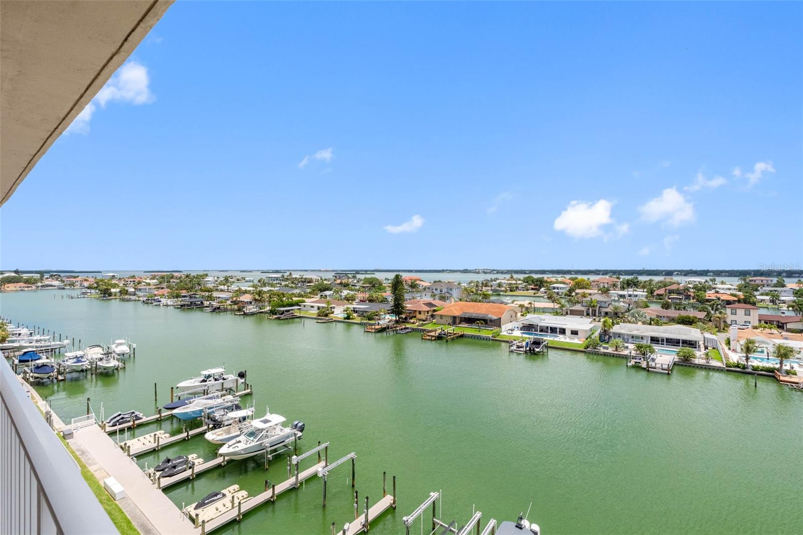 223 Island Unit 7f, Clearwater Beach, FL 33767