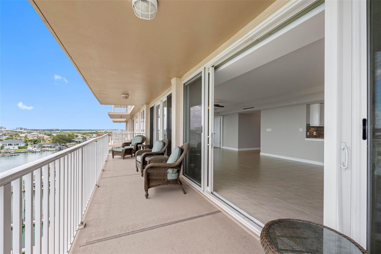 223 Island Unit 7f, Clearwater Beach, FL 33767