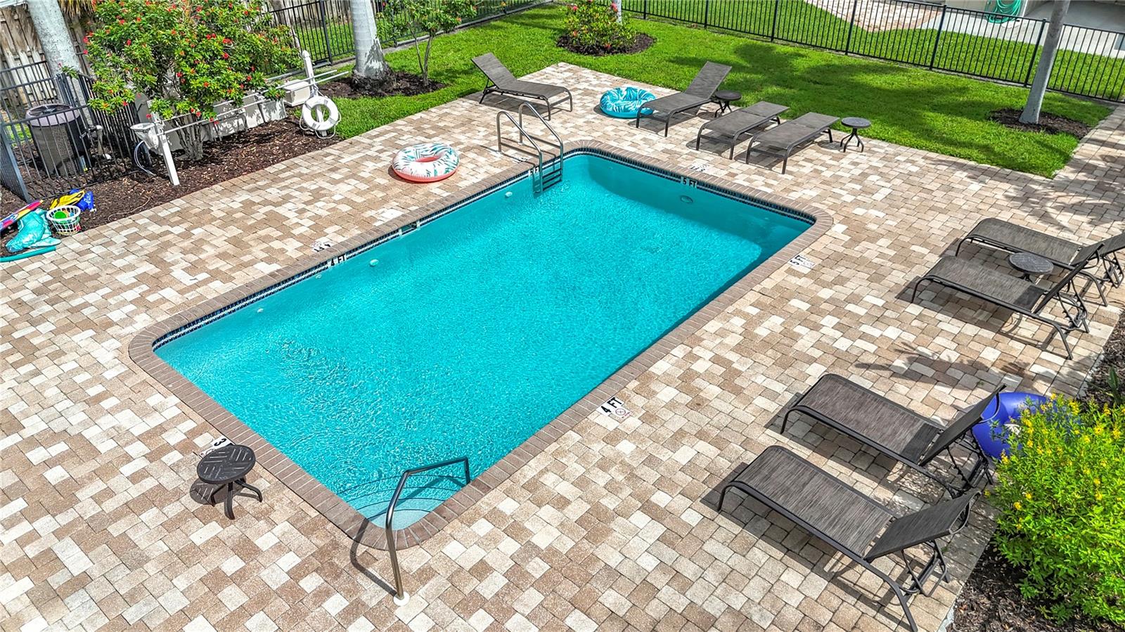 2220 Bahia Vista Unit G5, Sarasota, FL 34239