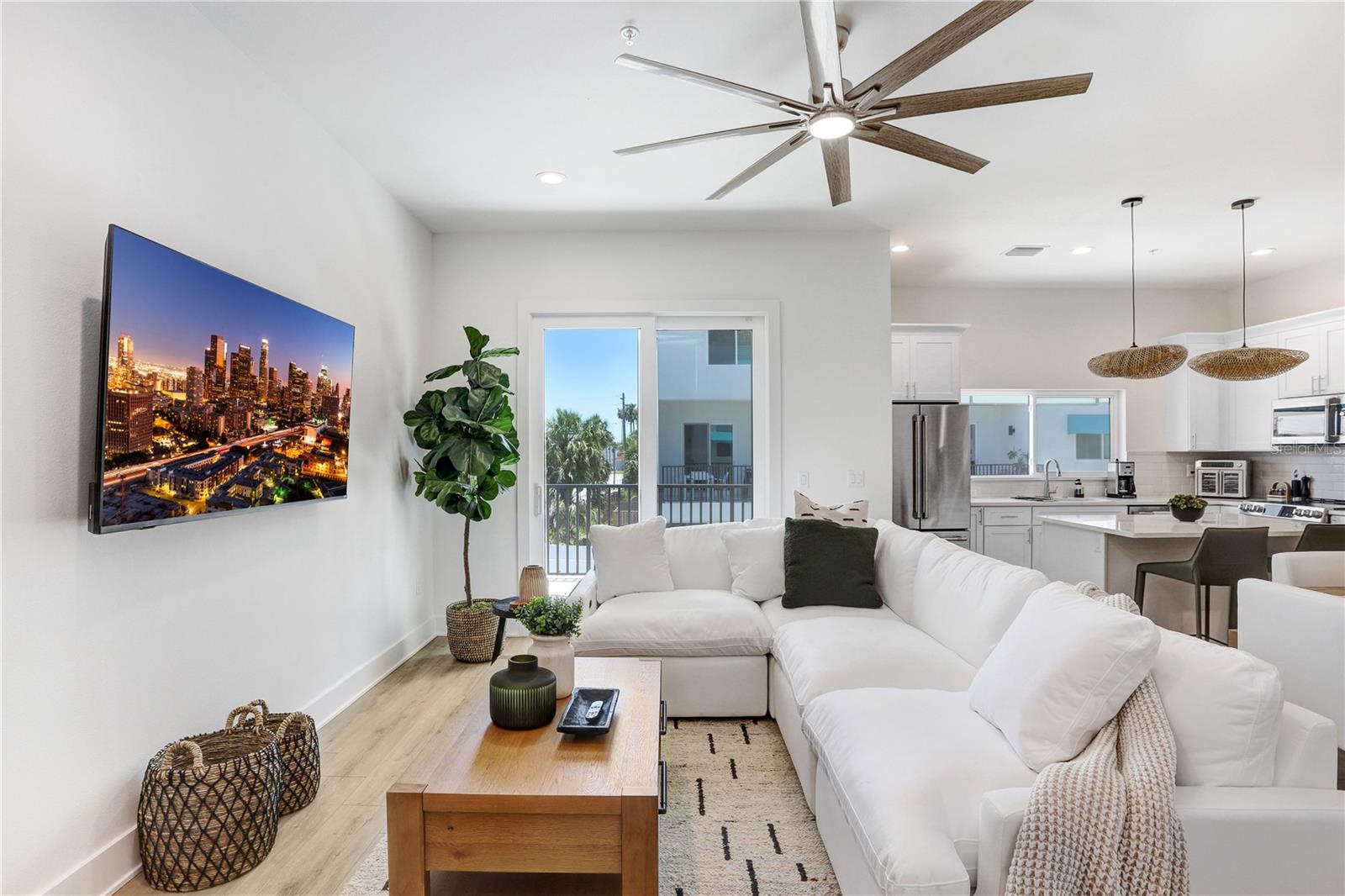 15405 Gulf Unit B4, St Petersburg, FL 33708