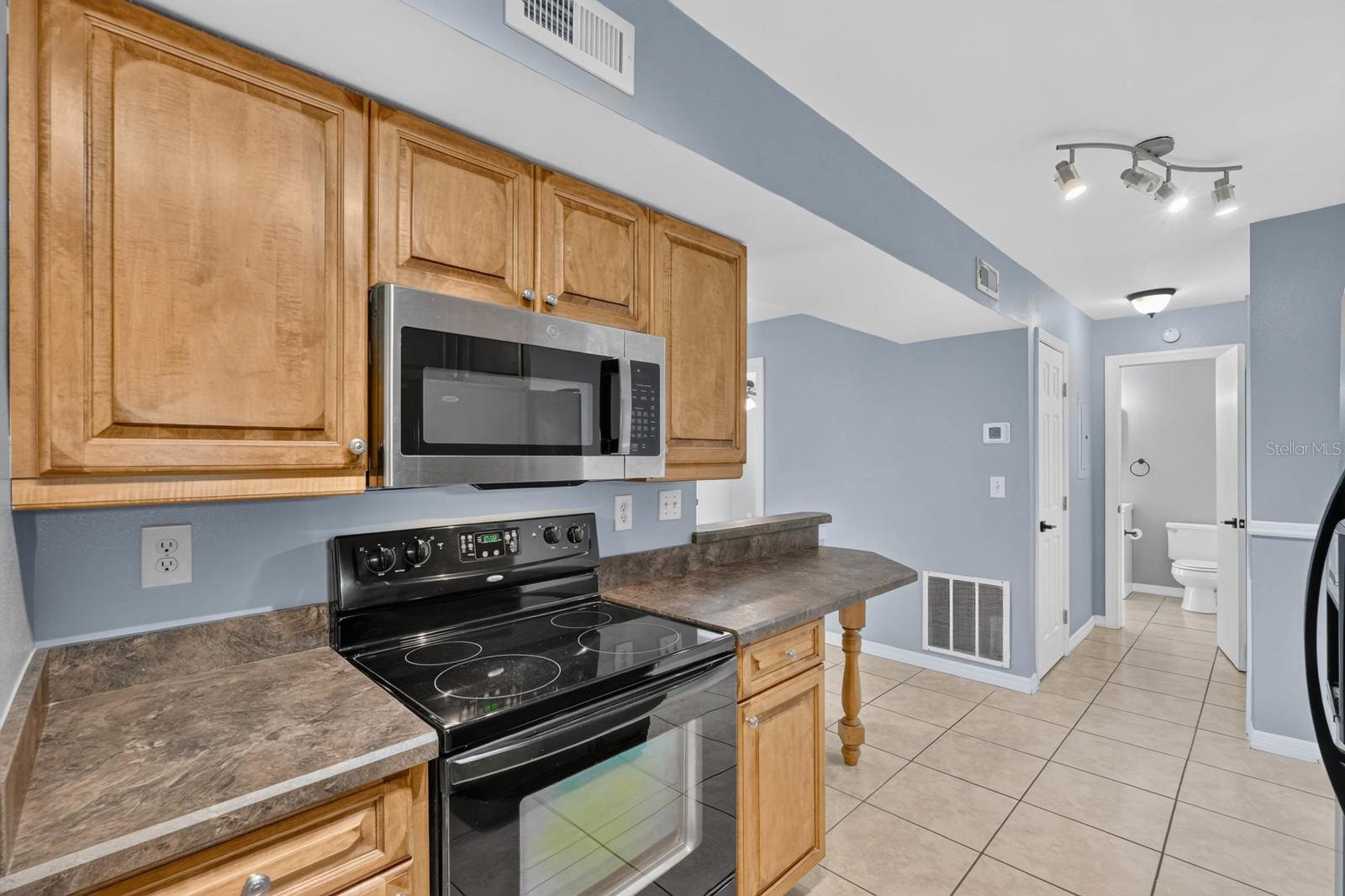 1600 Big Tree Unit K1, Daytona Beach, FL 32119
