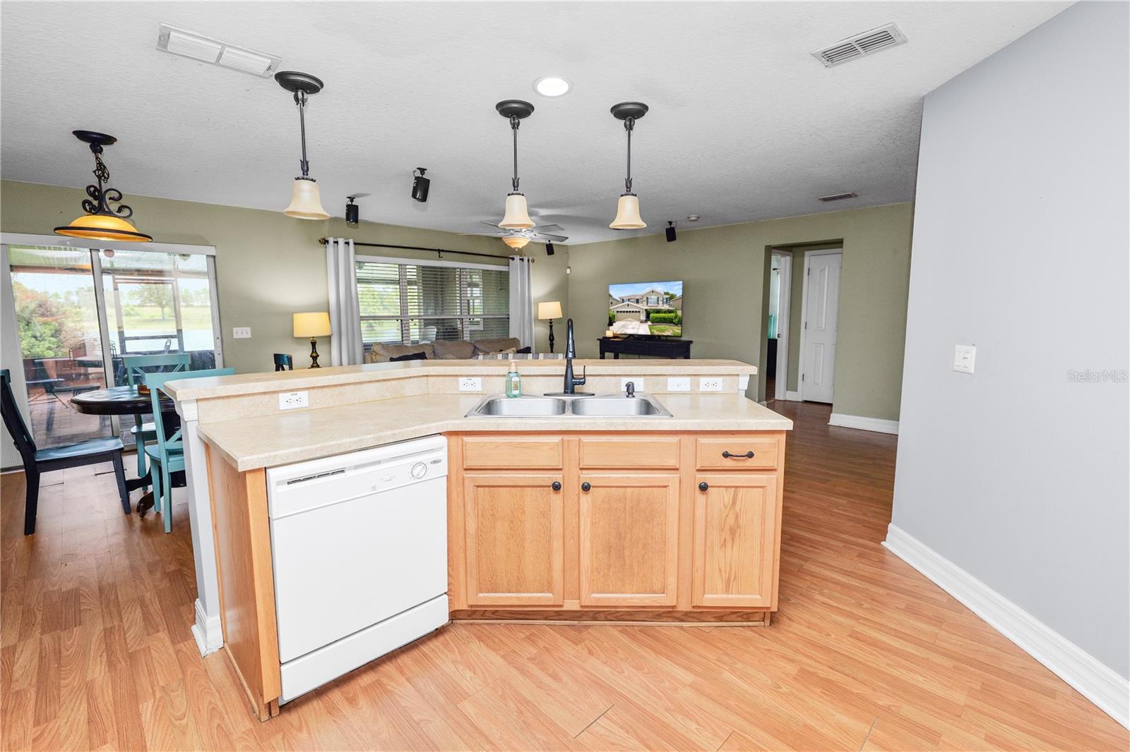2316 Geneva, Lakeland, FL 33805