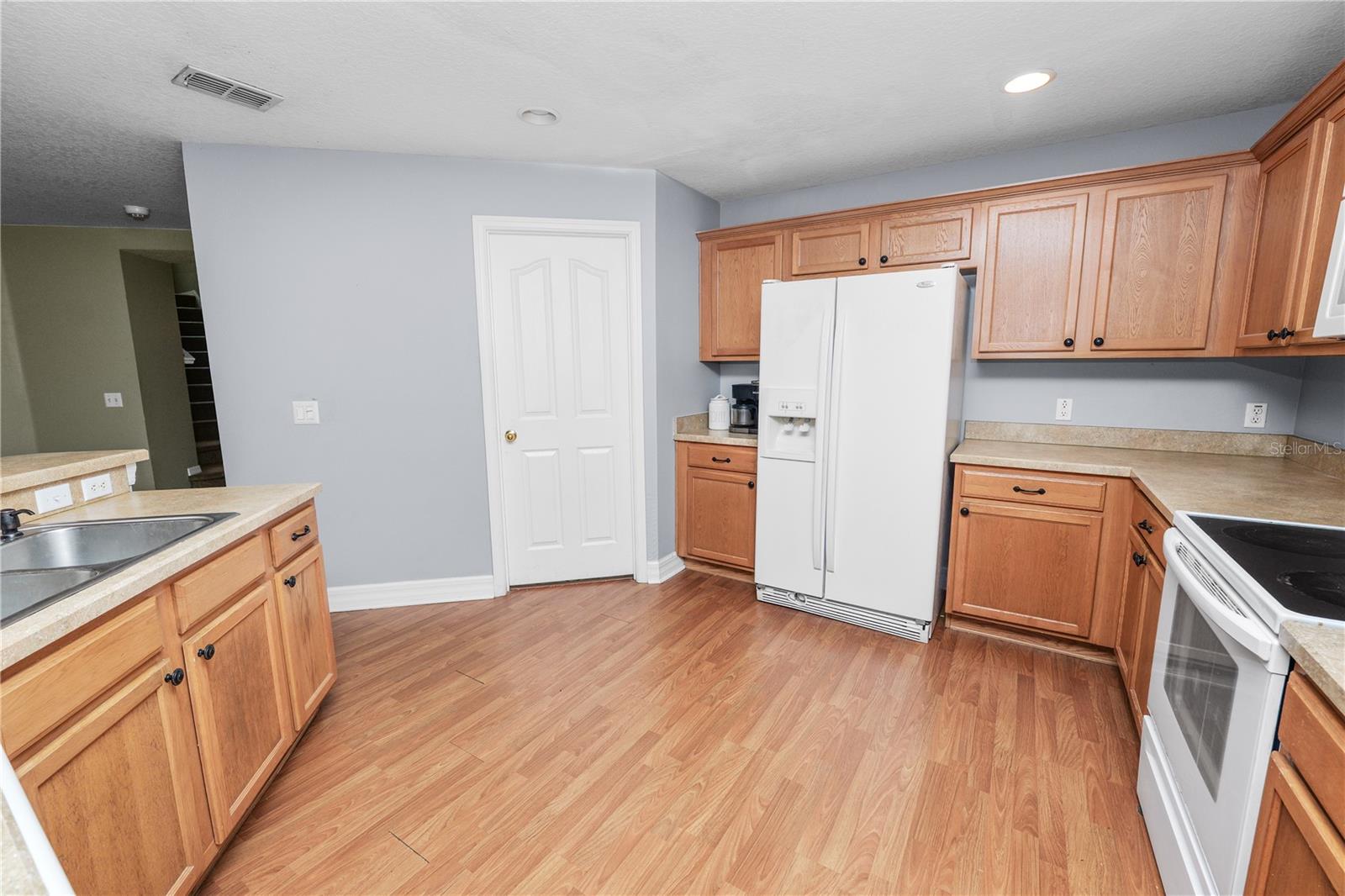 2316 Geneva, Lakeland, FL 33805