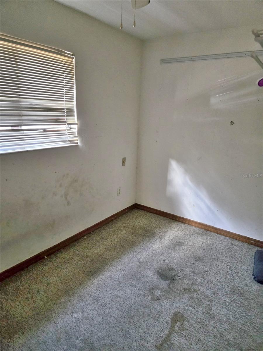 5727 10th, Gainesville, FL 32607