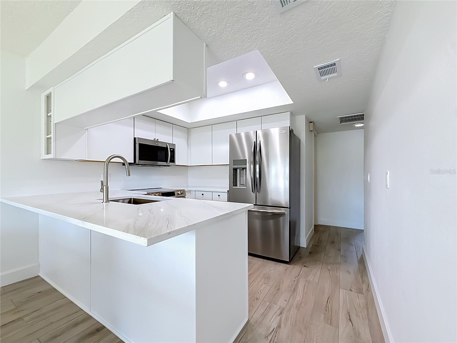 6537 Cape Hatteras Unit 2, St Petersburg, FL 33702