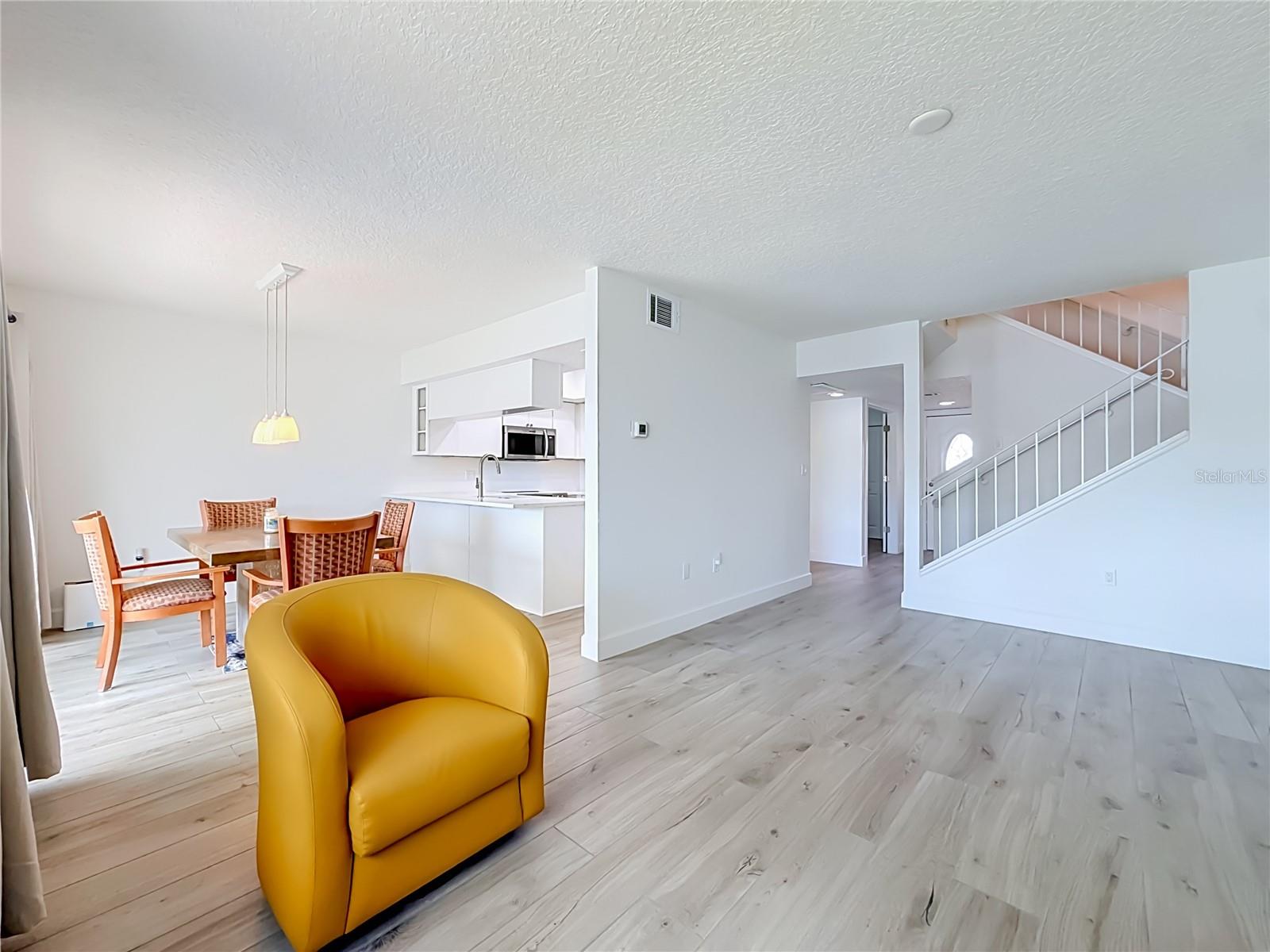 6537 Cape Hatteras Unit 2, St Petersburg, FL 33702