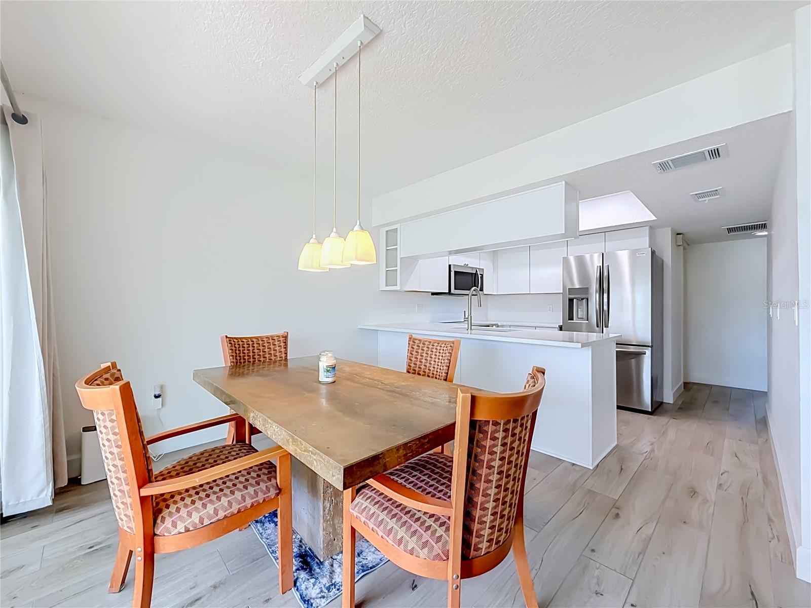 6537 Cape Hatteras Unit 2, St Petersburg, FL 33702