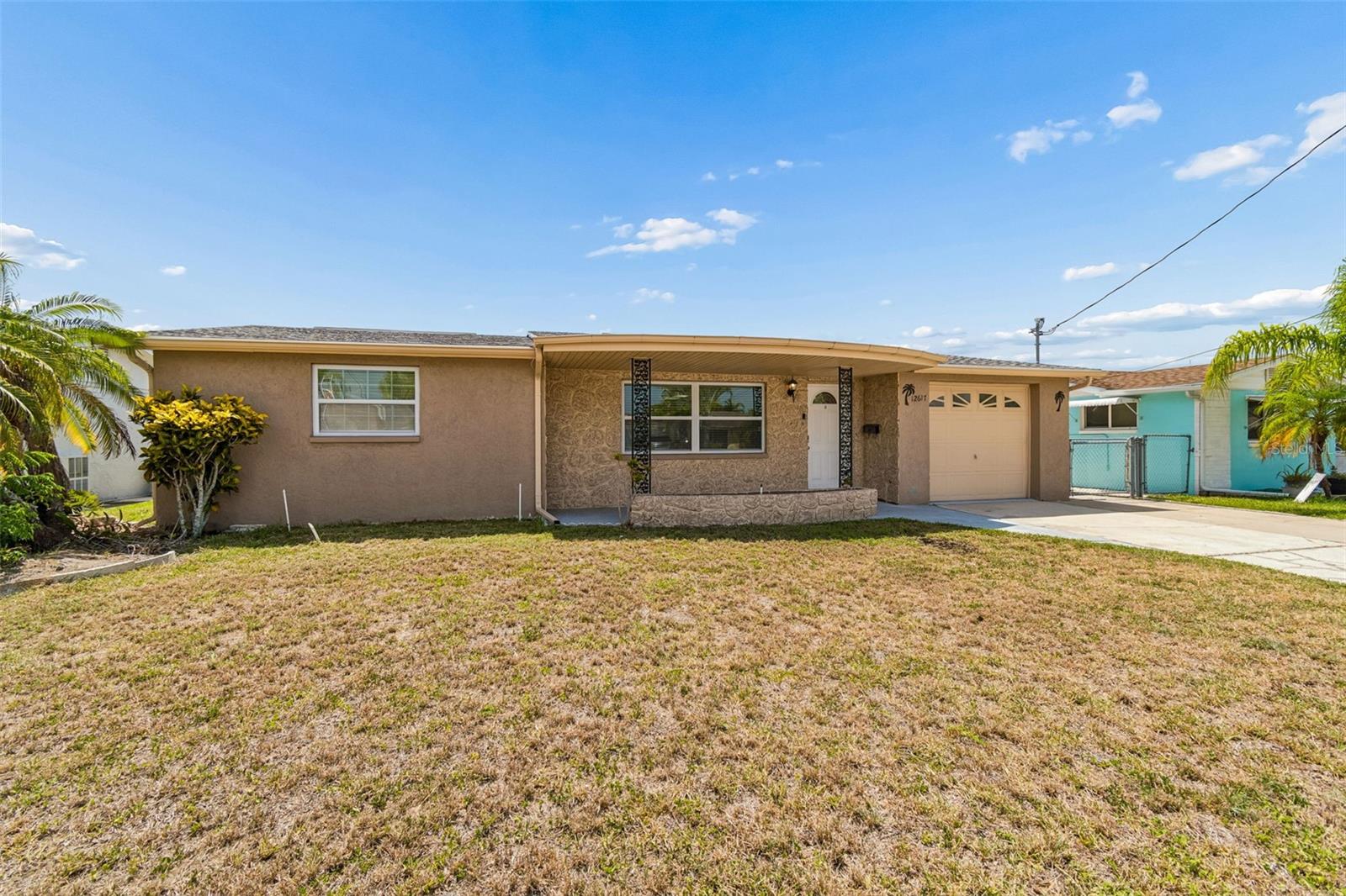 12617 4th, Hudson, FL 34667