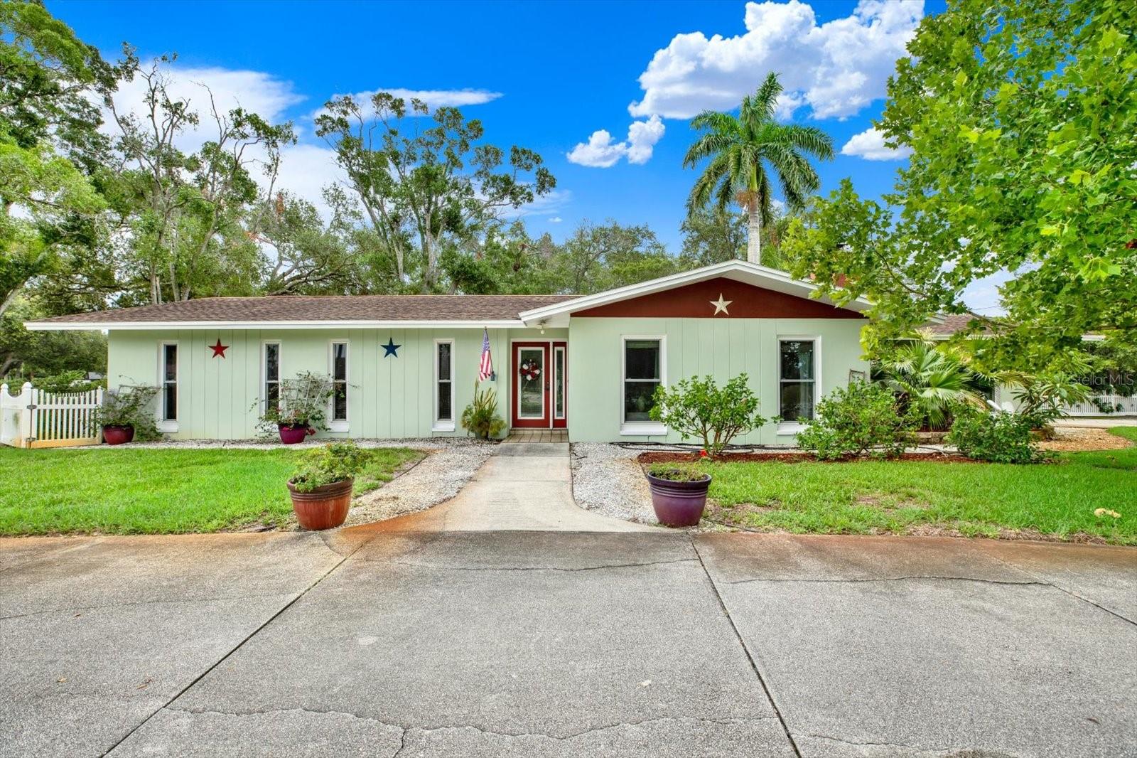 5790 150th, Clearwater, FL 33760