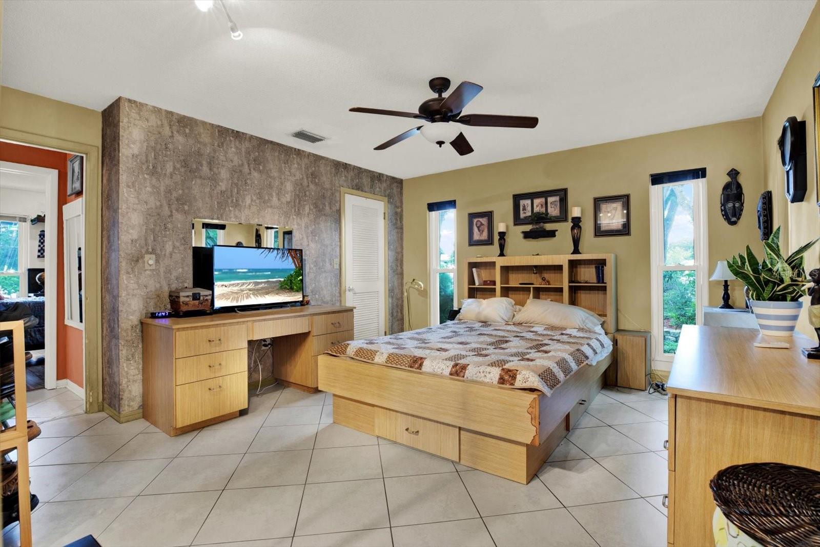 5790 150th, Clearwater, FL 33760