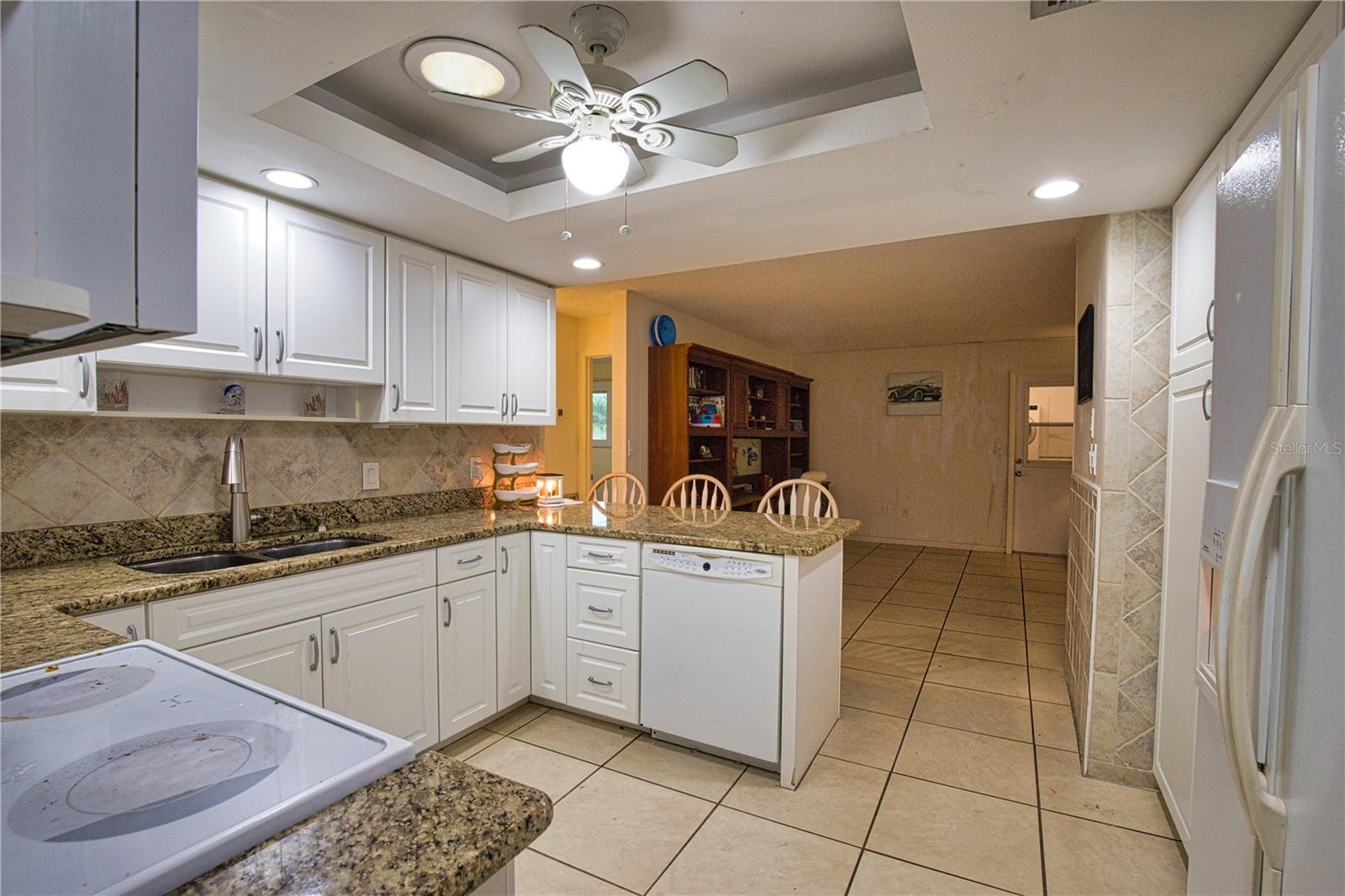 27 Annapolis, Rotonda West, FL 33947