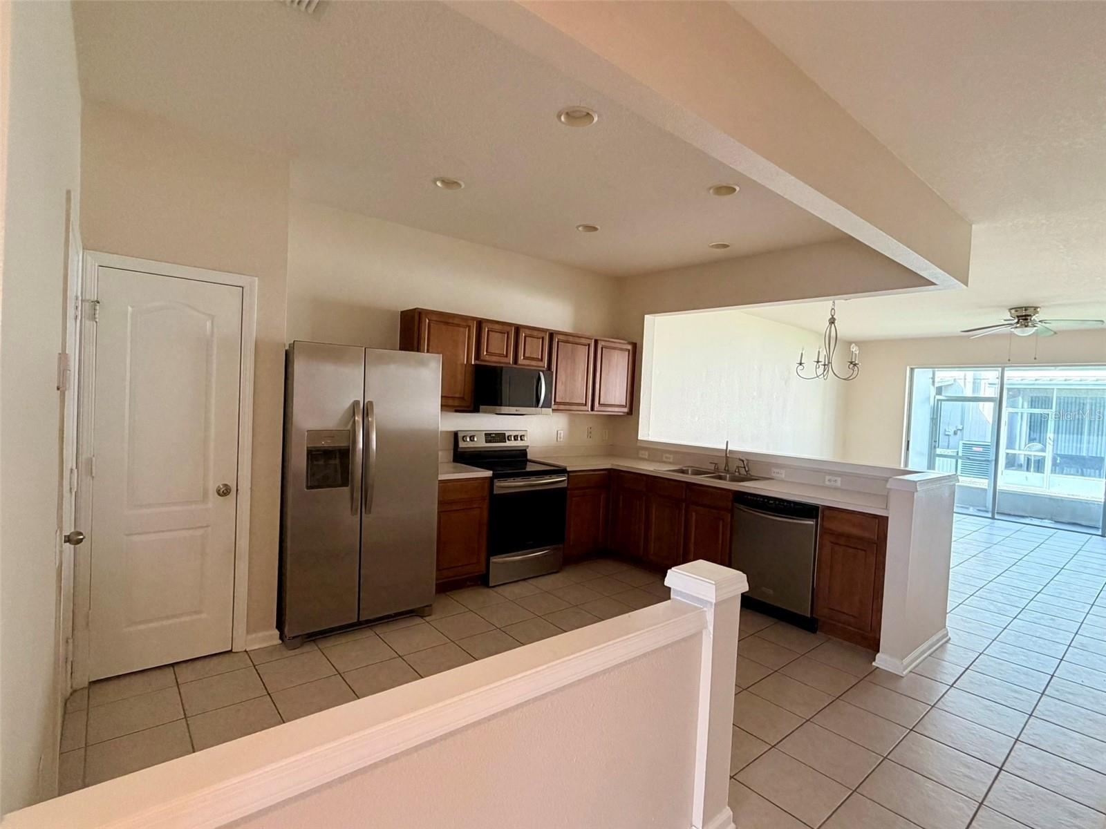26544 Castleview, Wesley Chapel, FL 33544
