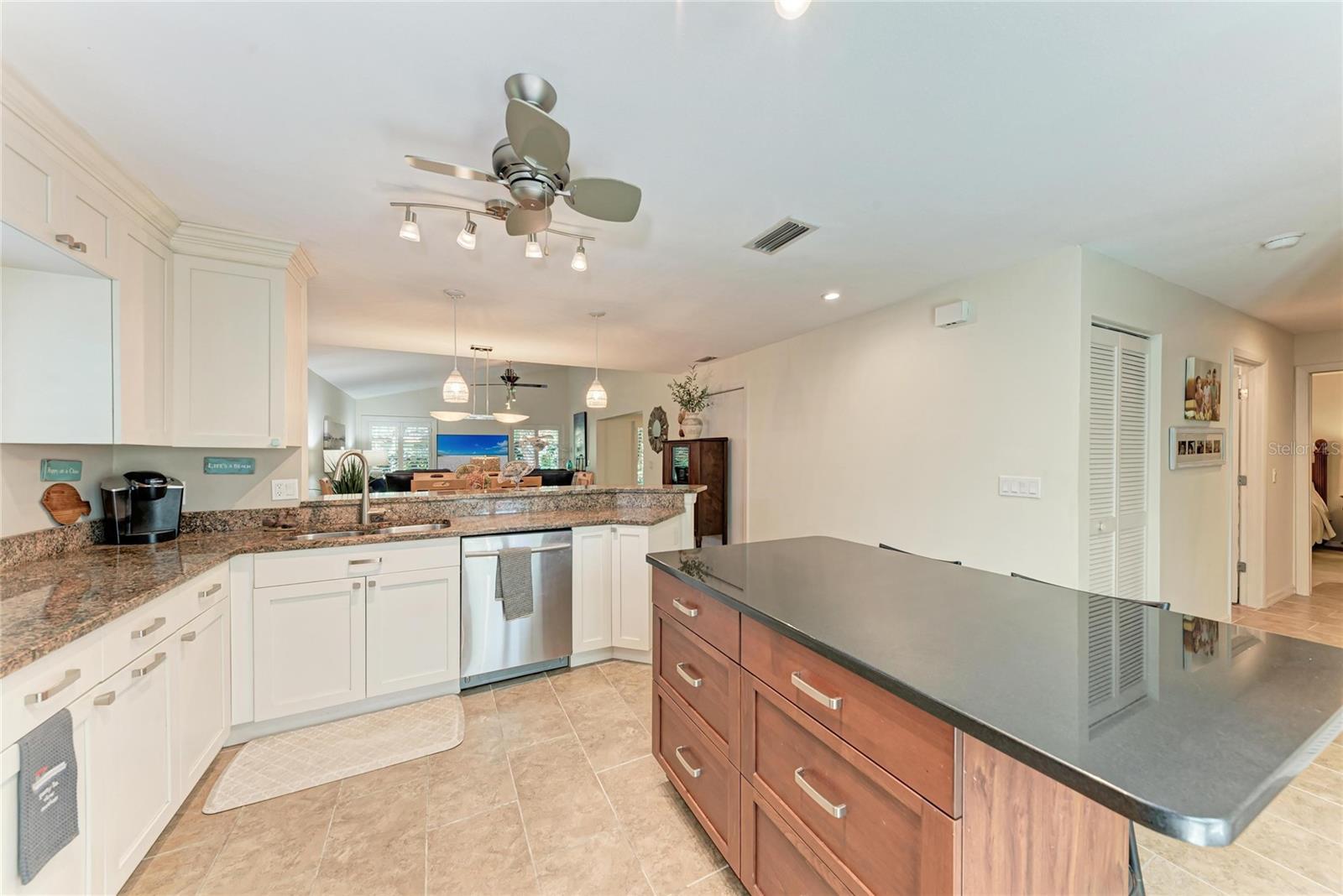3406 Falcon, Bradenton, FL 34210