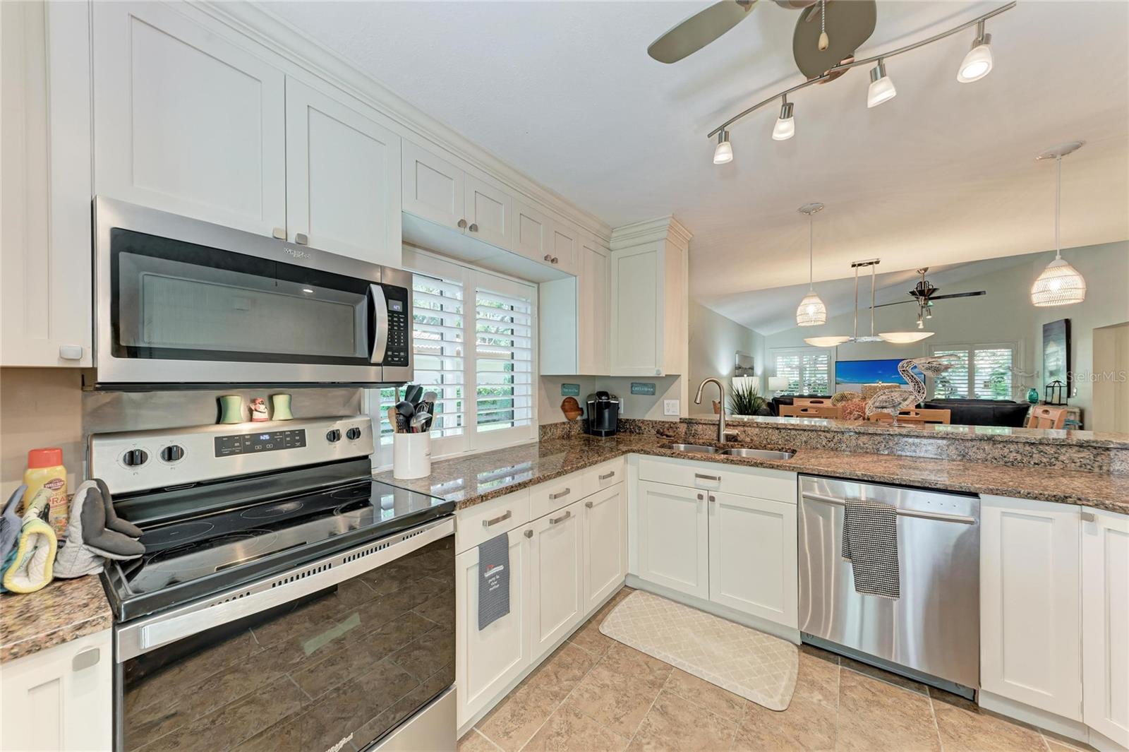 3406 Falcon, Bradenton, FL 34210