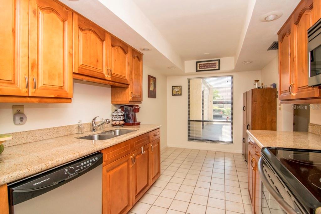 3300 Cove Cay Unit 1c, Clearwater, FL 33760