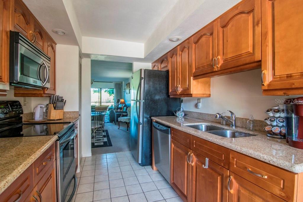 3300 Cove Cay Unit 1c, Clearwater, FL 33760