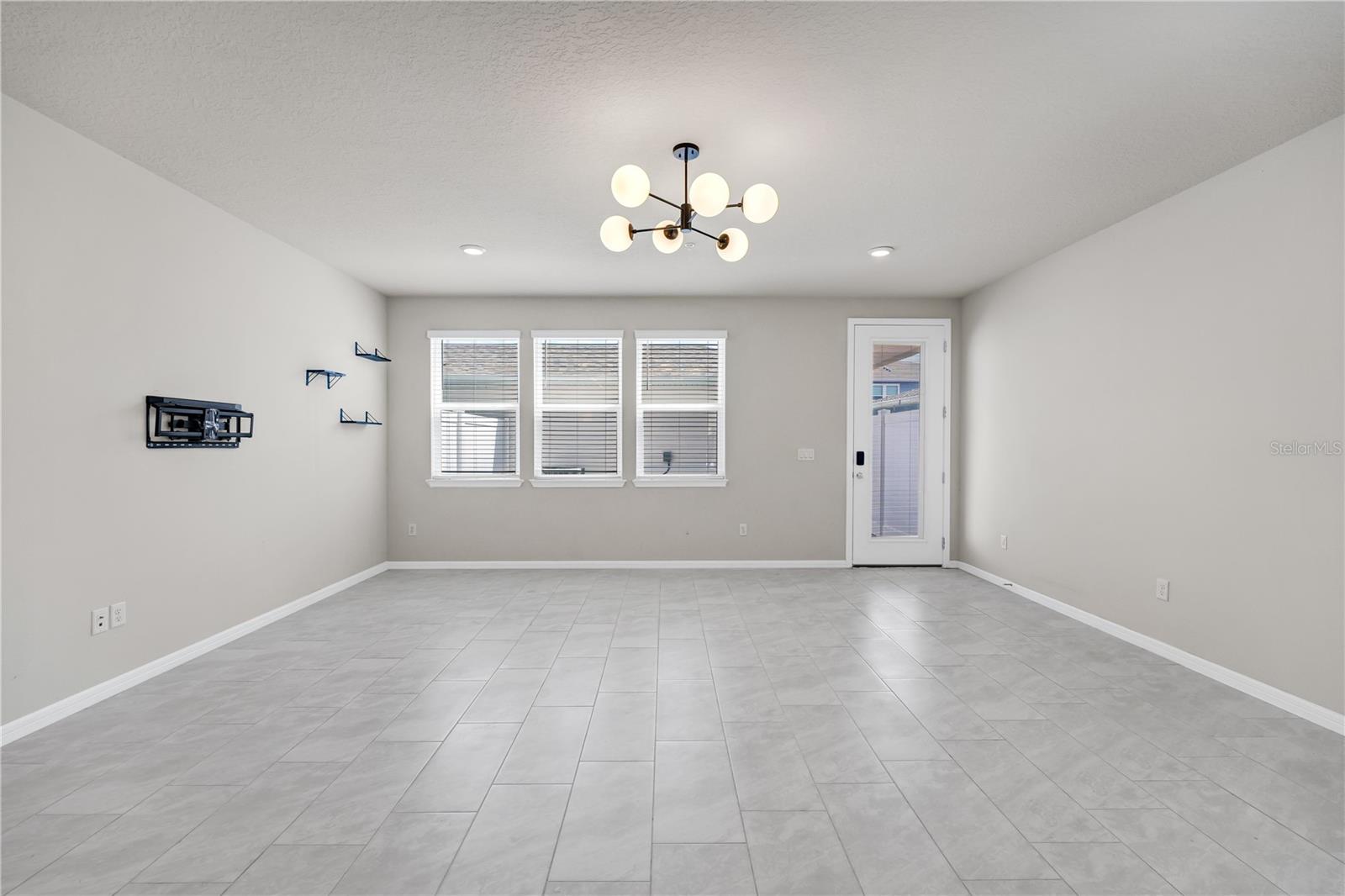 14253 Lanikai Beach, Orlando, FL 32827