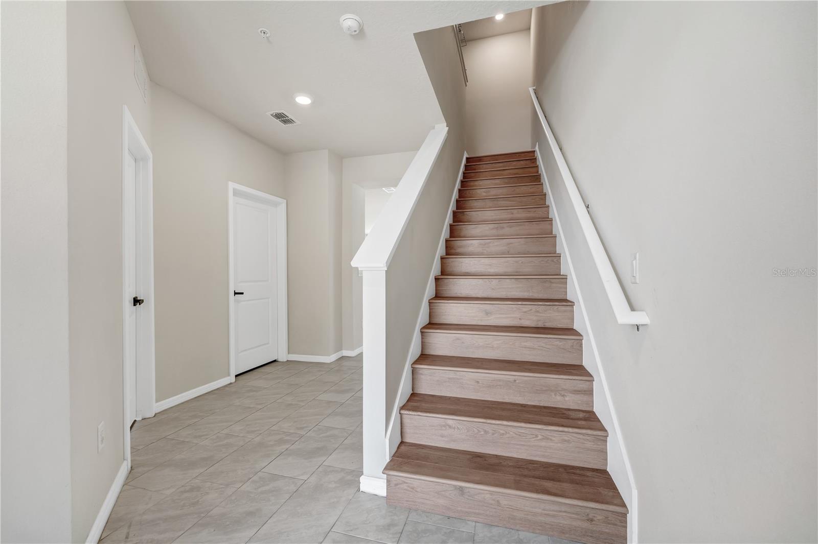 14253 Lanikai Beach, Orlando, FL 32827