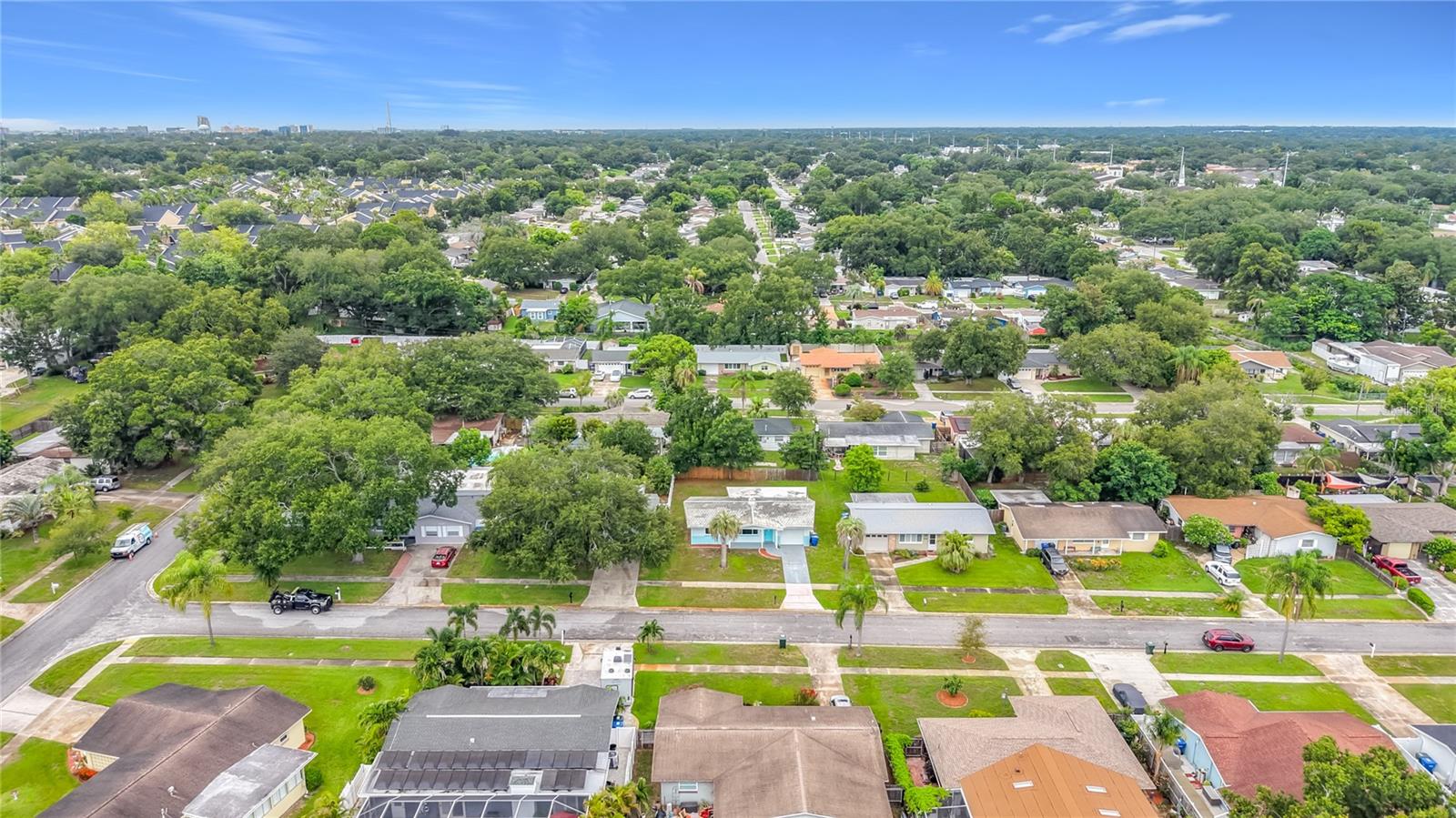 890 7th, Largo, FL 33770