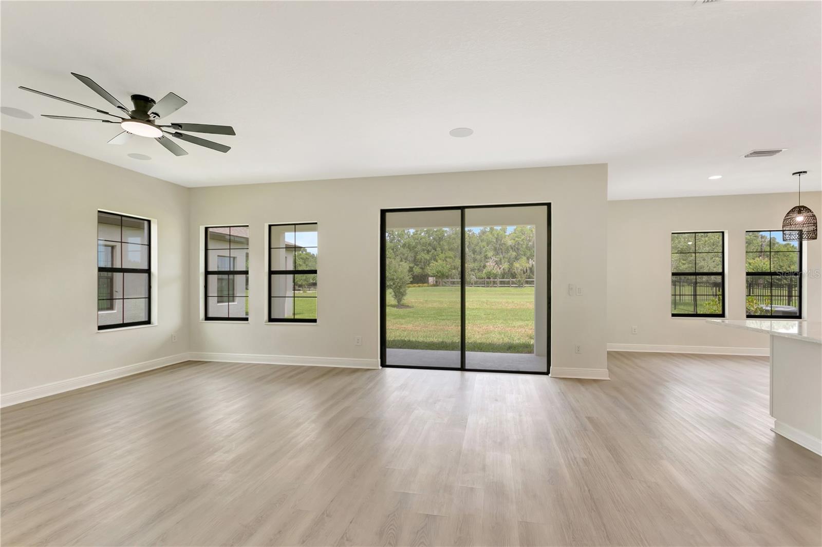 12633 Shetland Walk, Lithia, FL 33547