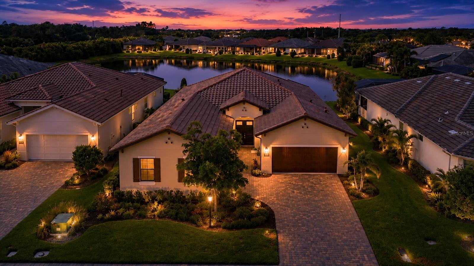 7712 Sandhill Lake, Sarasota, FL 34241