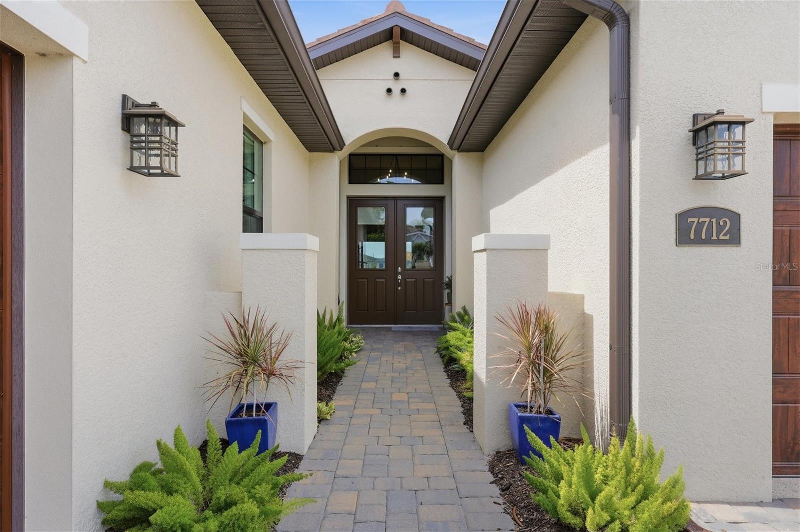 7712 Sandhill Lake, Sarasota, FL 34241
