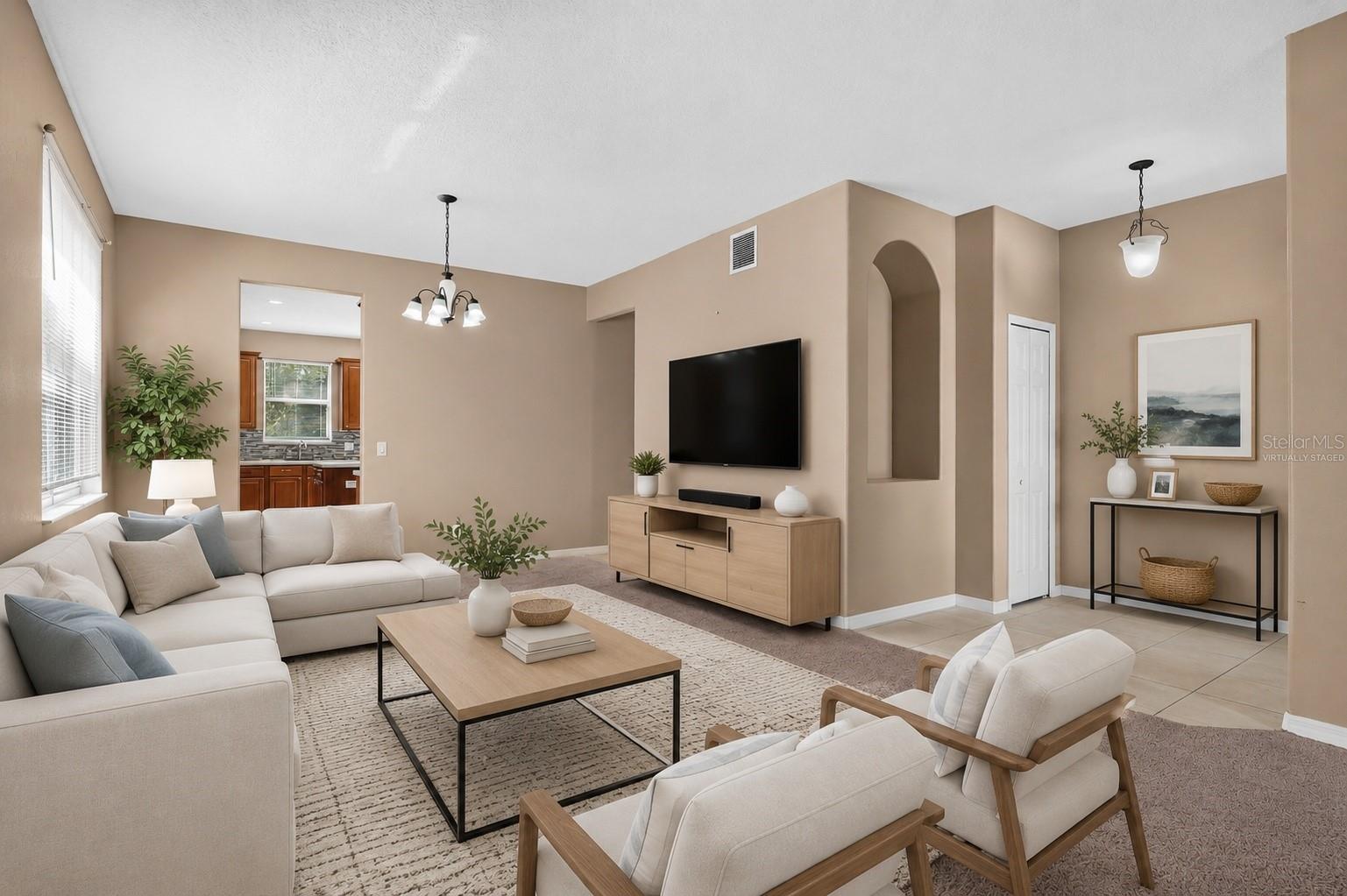 223 Largovista Dr., Oakland, FL 34787
