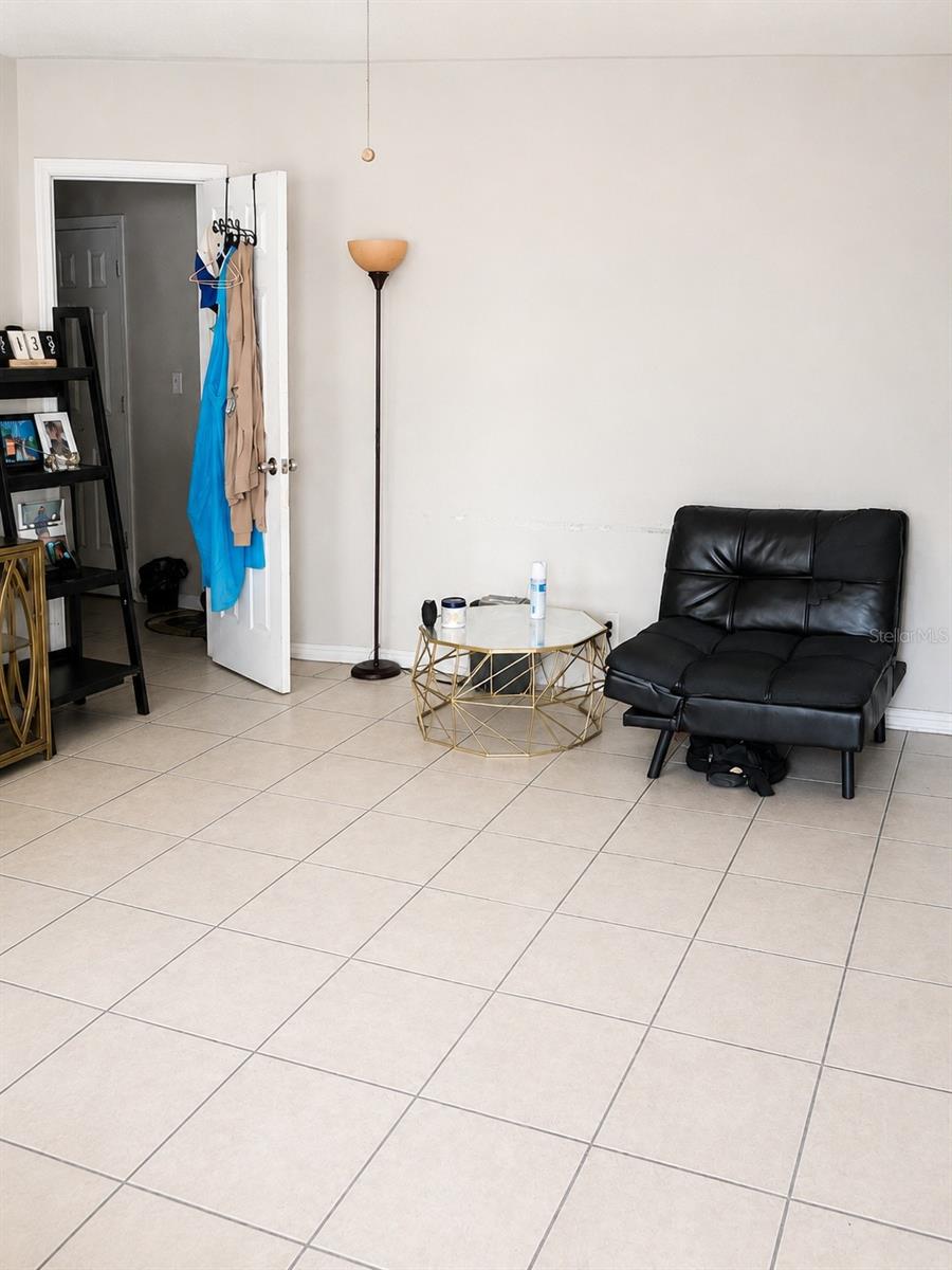 712 Castle, Tampa, FL 33612