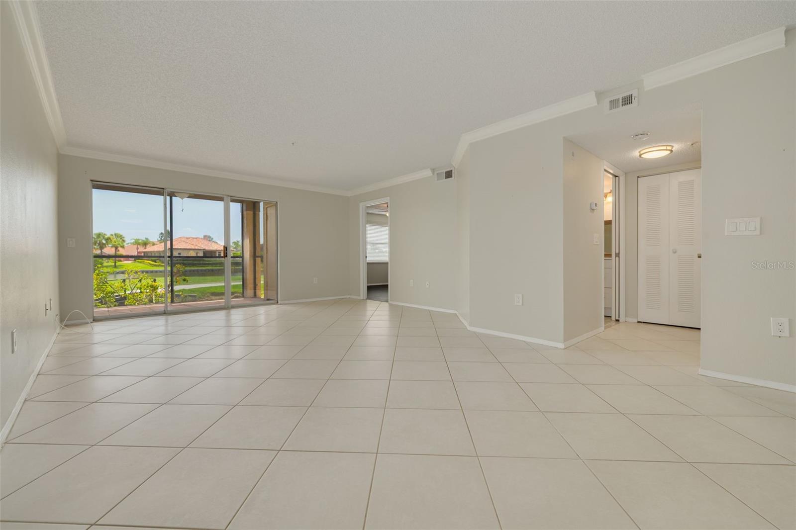 2400 Feather Sound Unit 914, Clearwater, FL 33762