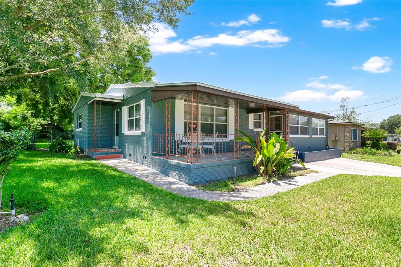 2418 Jersey, Orlando, FL 32806