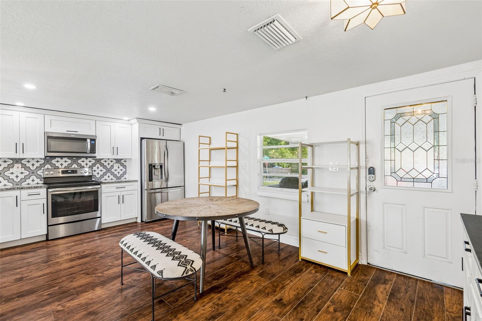 1202 Annie, Tampa, FL 33612