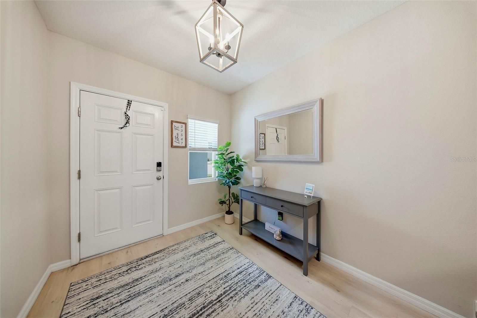 12953 Camarillo, Lithia, FL 33547