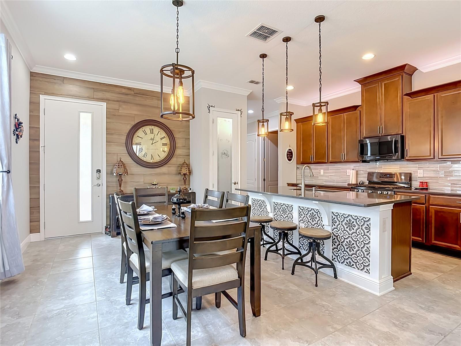2495 Datura, St Cloud, FL 34772