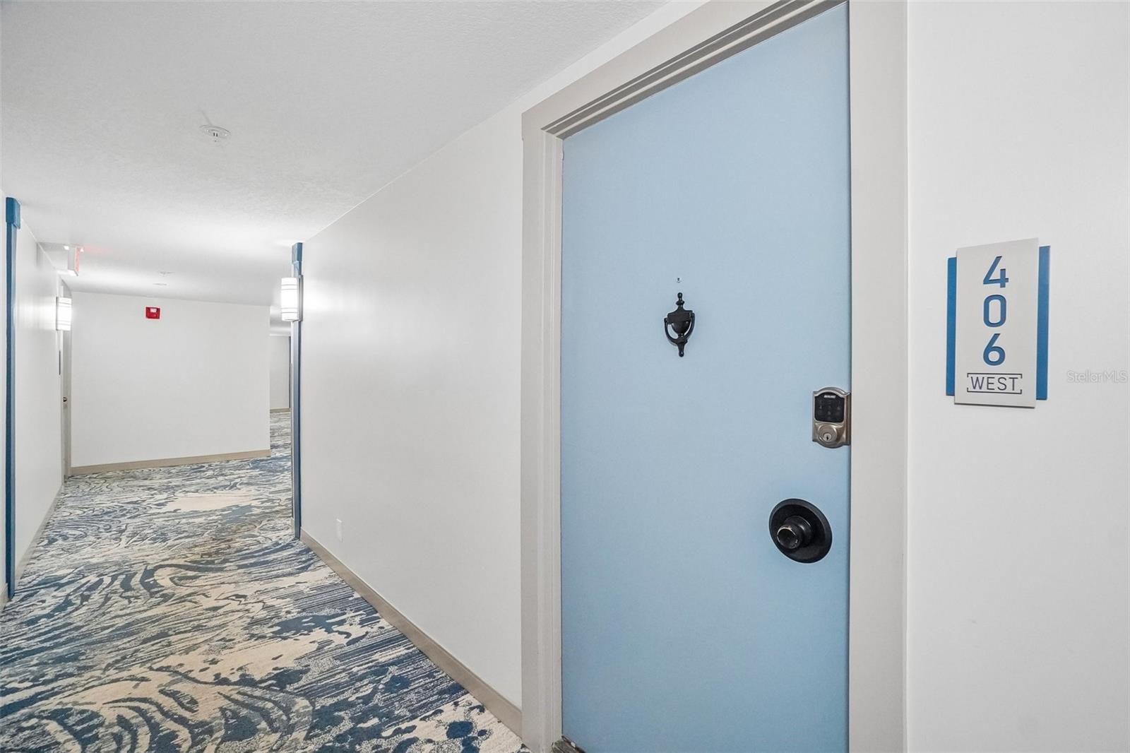 1 Key Capri Unit 406w, St Petersburg, FL 33706