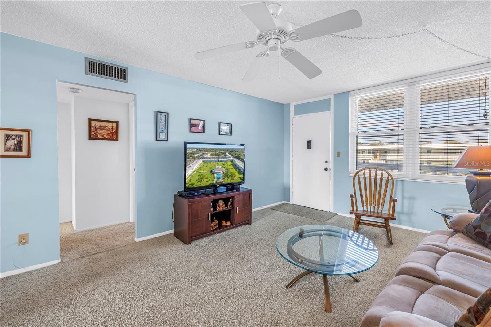 4715 Bay Unit 320, St Petersburg, FL 33703