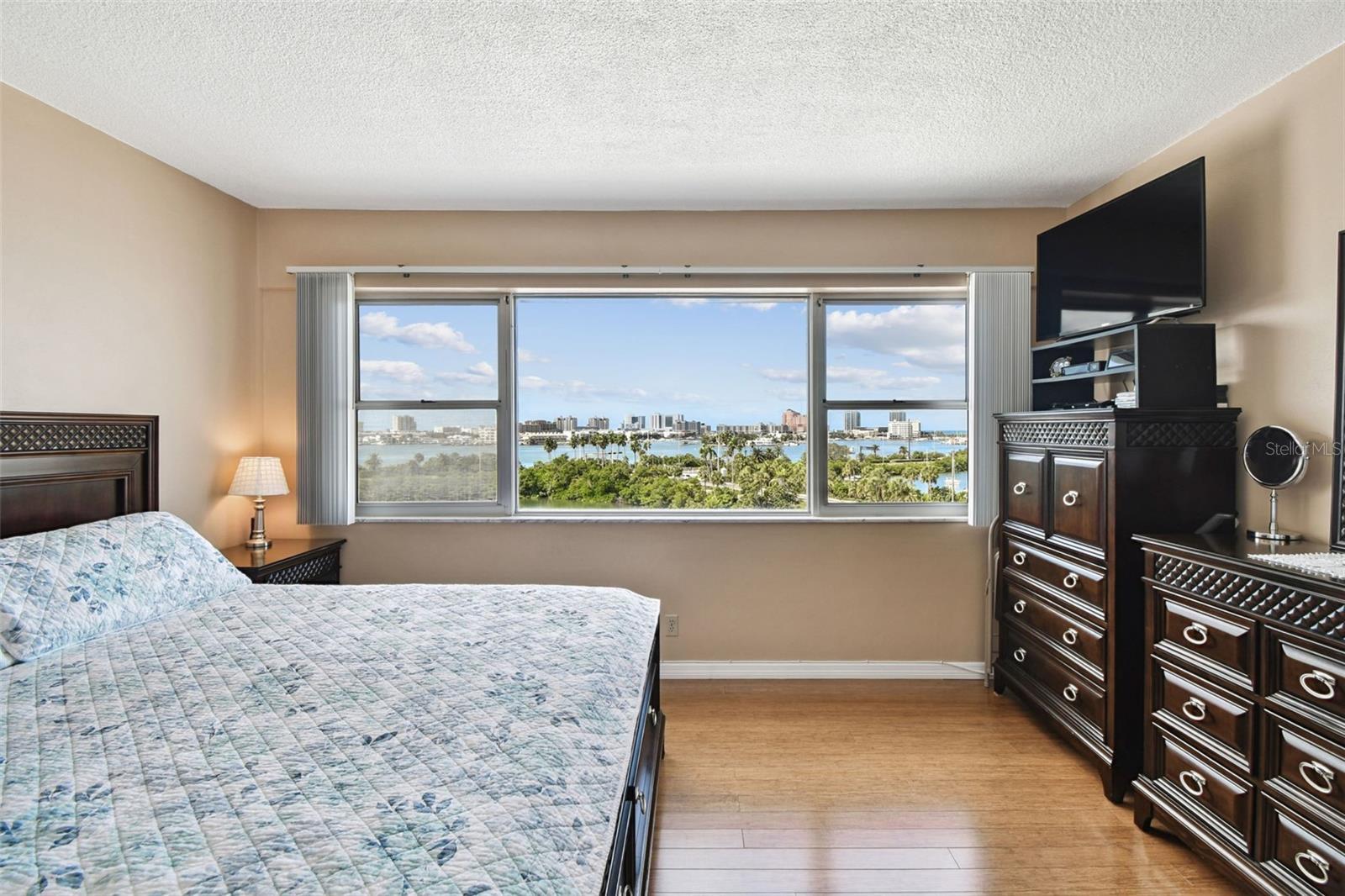 31 Island Unit 505, Clearwater Beach, FL 33767