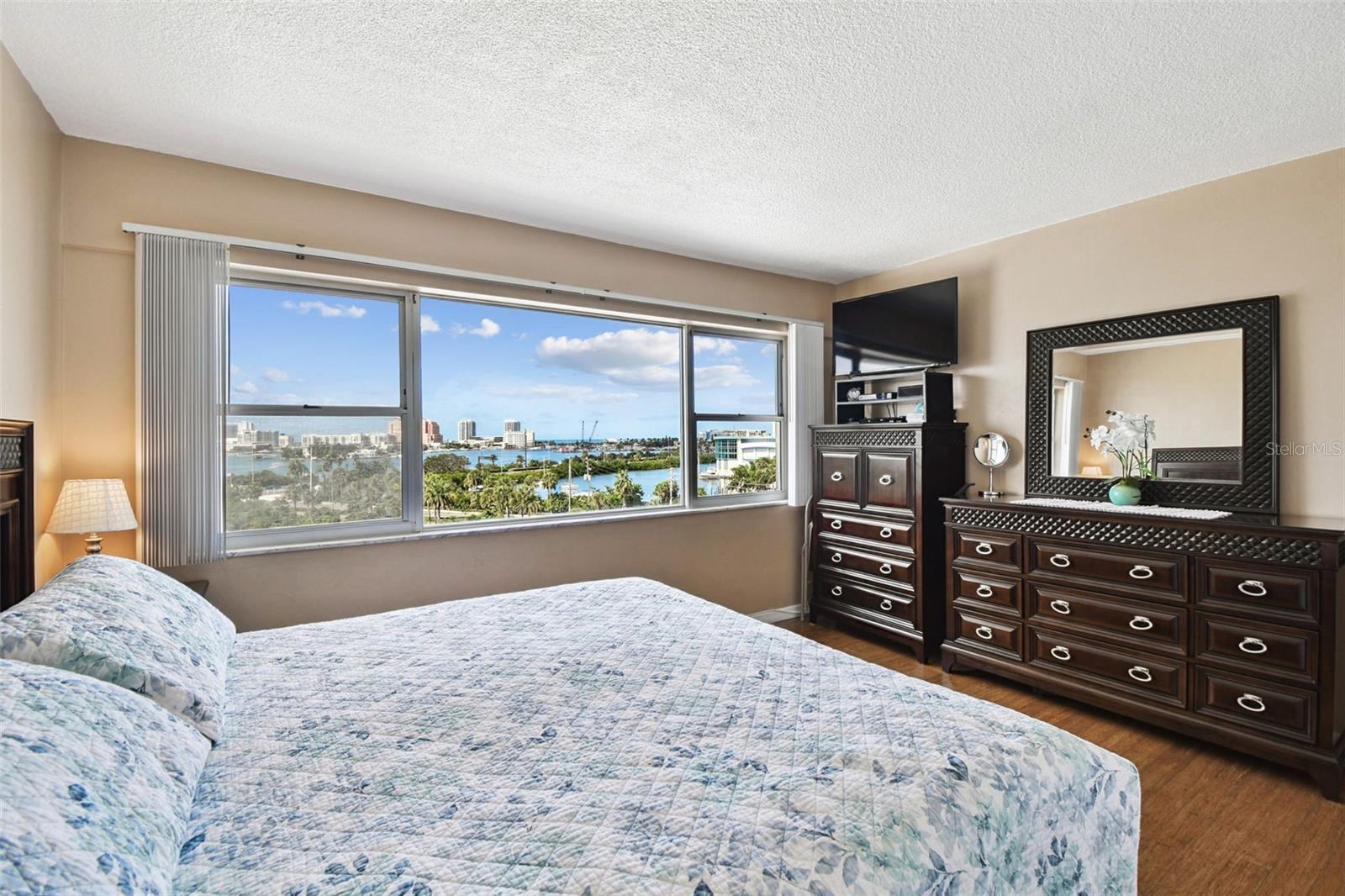 31 Island Unit 505, Clearwater Beach, FL 33767