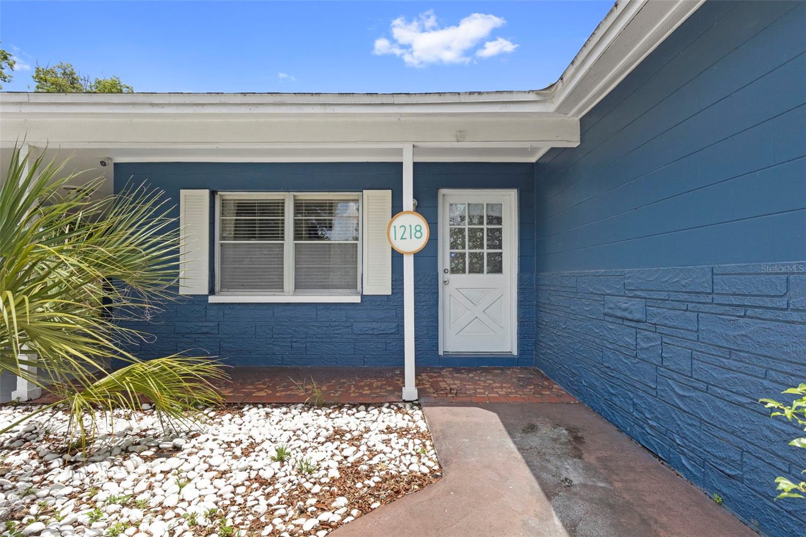 1218 New Orleans, Tampa, FL 33603