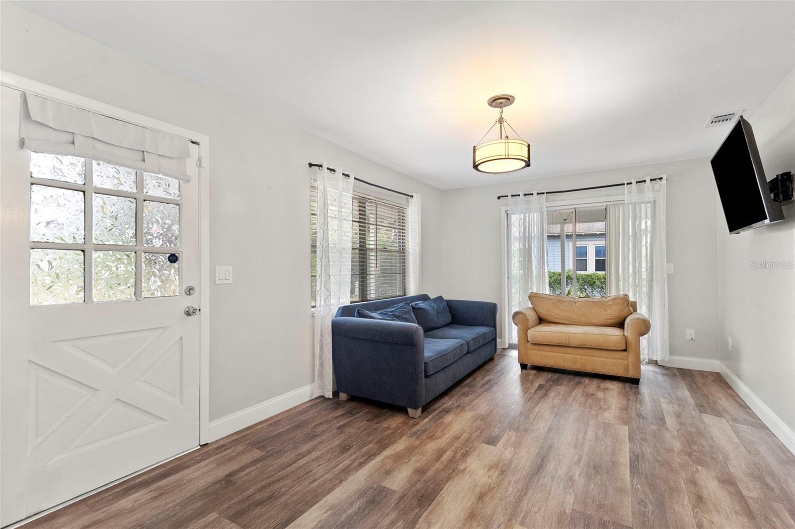 1218 New Orleans, Tampa, FL 33603