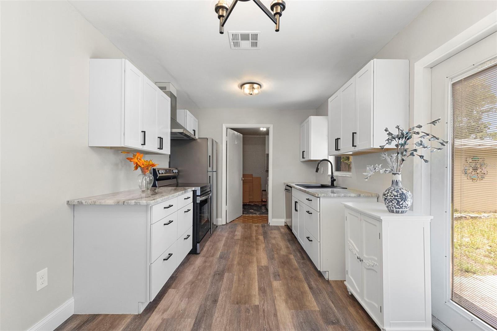 1218 New Orleans, Tampa, FL 33603