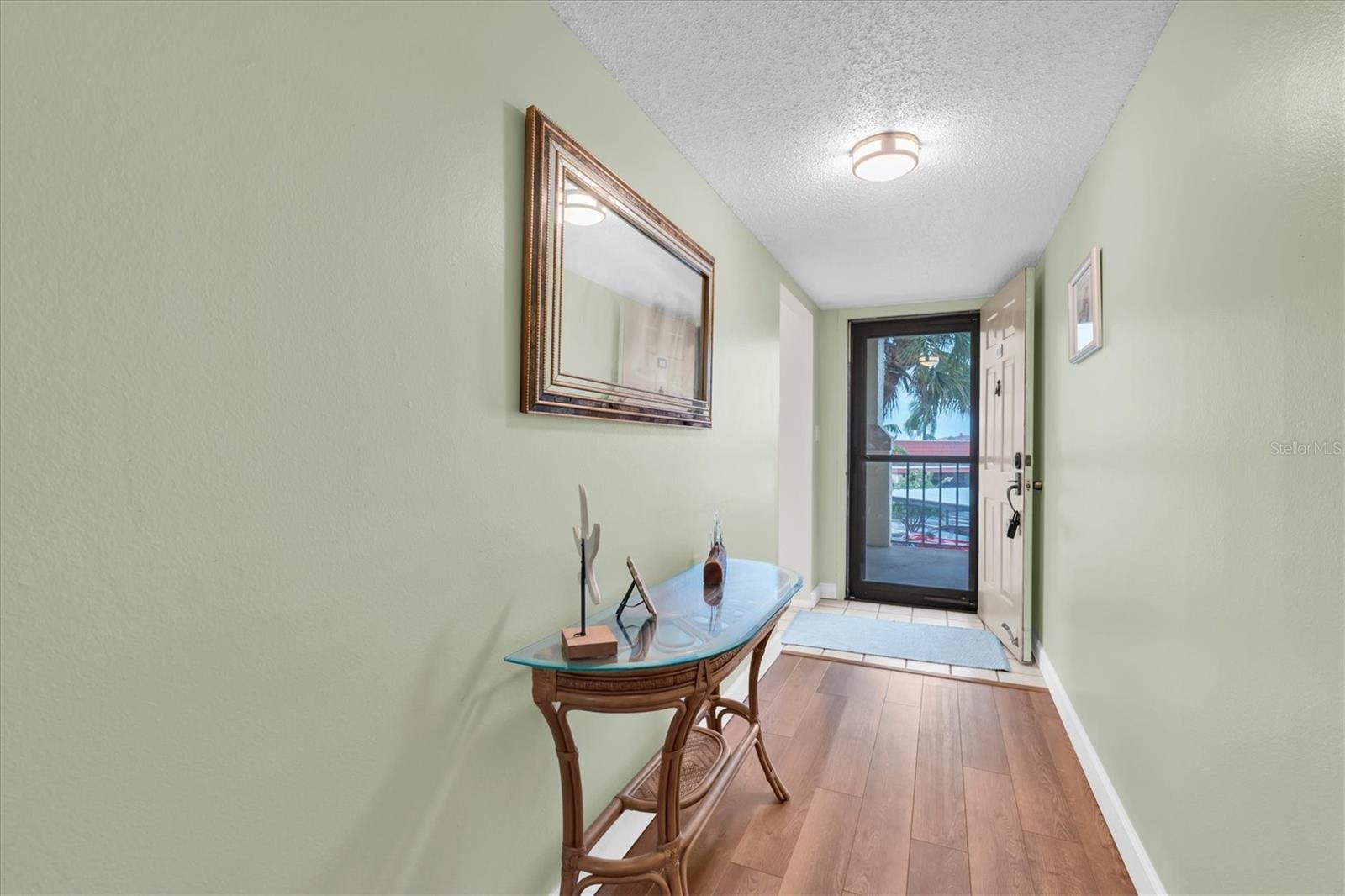 19029 Us Highway 19 Unit 26-208, Clearwater, FL 33764