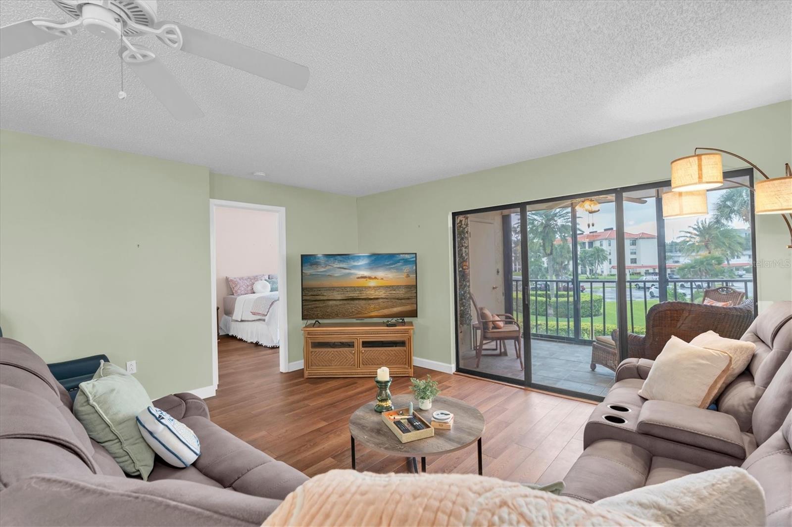 19029 Us Highway 19 Unit 26-208, Clearwater, FL 33764