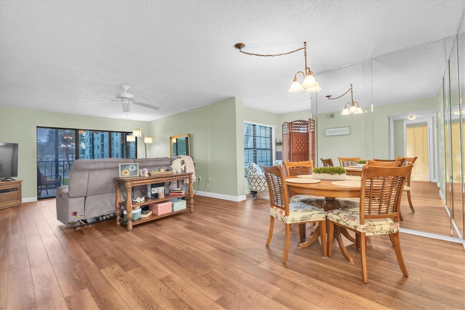 19029 Us Highway 19 Unit 26-208, Clearwater, FL 33764