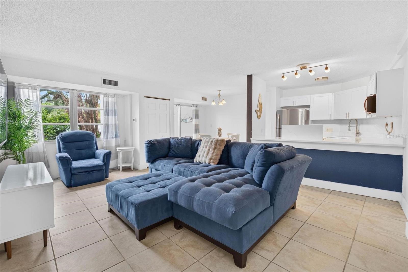 3315 58th Unit 105, St Petersburg, FL 33712