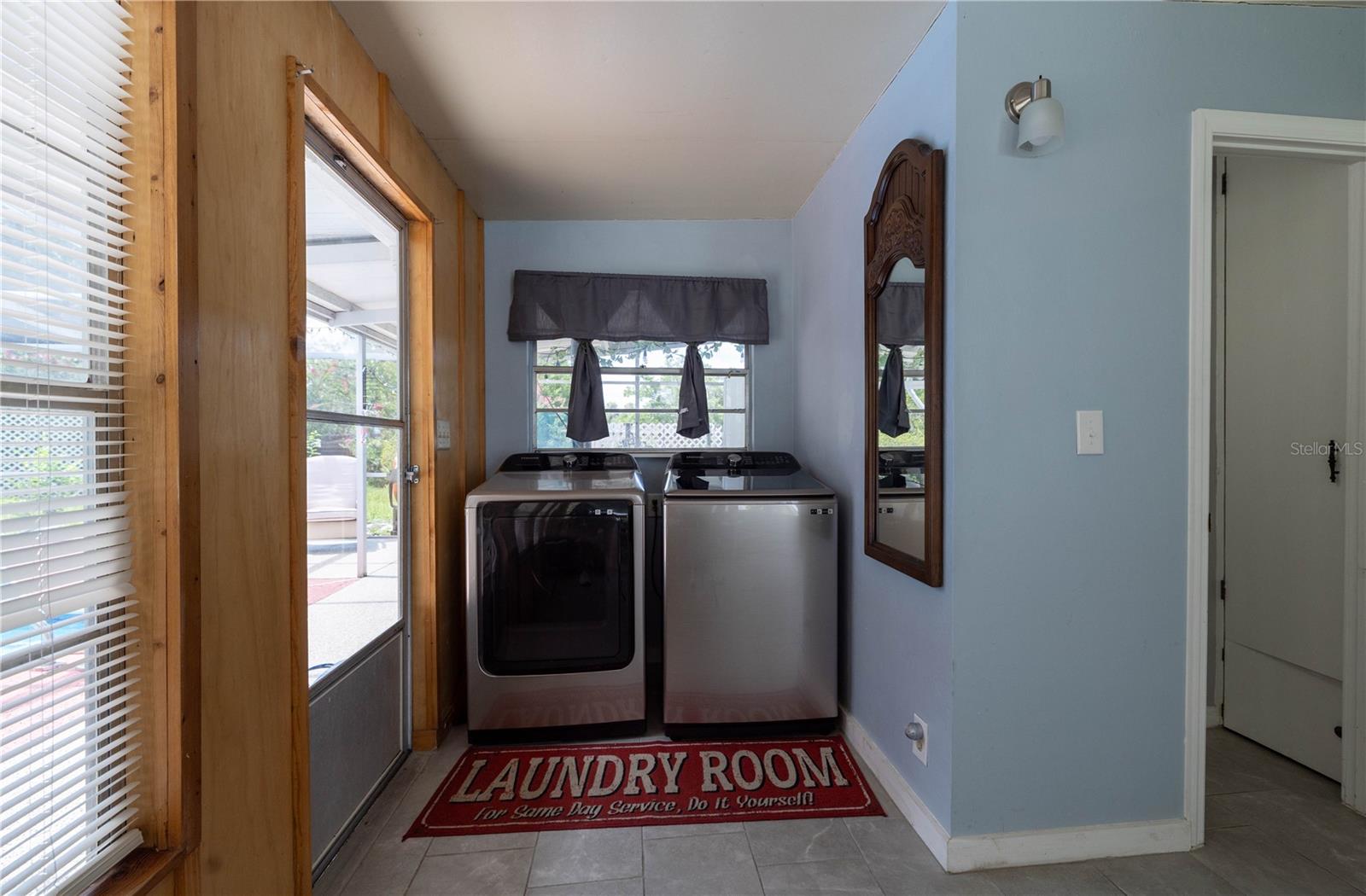 298 Court, Bronson, FL 32621